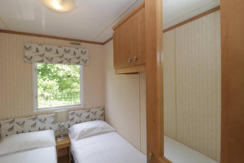The Nest - Family Friendly Caravan Nr Glastonbury & Street Somerton  Dış mekan fotoğraf